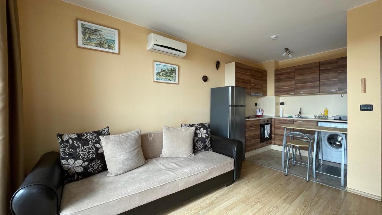 Garden Of Eden B3-2 Private One Bedroom Apartment Sveti Vlas Eksteriør billede
